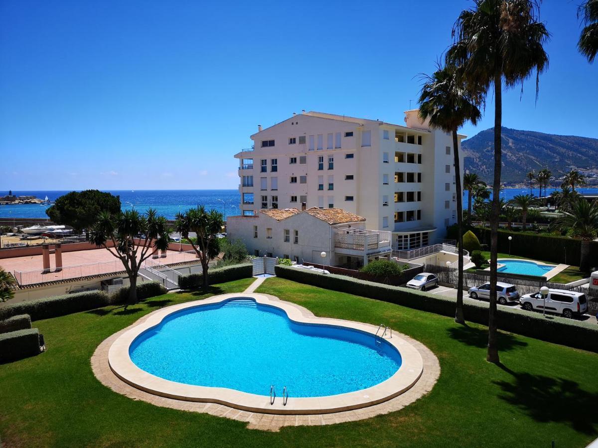 Acogedor Apartamento Frente Al Mar Con Piscina Altea Eksteriør billede
