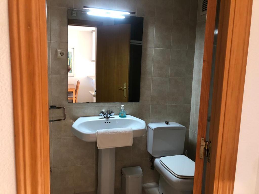 Acogedor Apartamento Frente Al Mar Con Piscina Altea Eksteriør billede