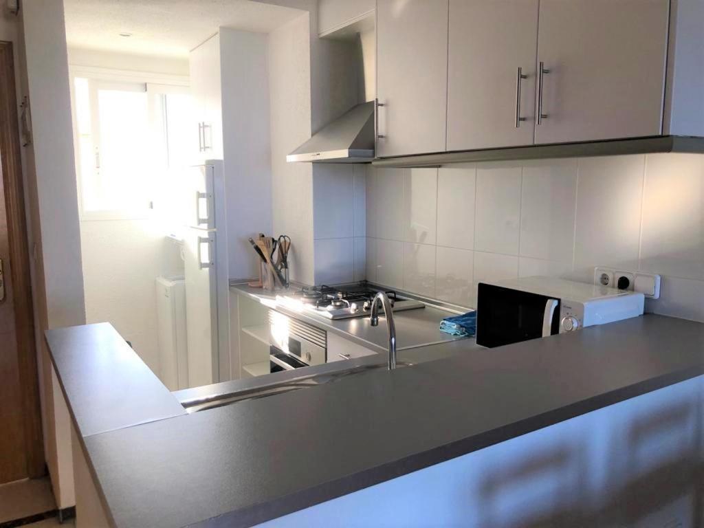 Acogedor Apartamento Frente Al Mar Con Piscina Altea Eksteriør billede